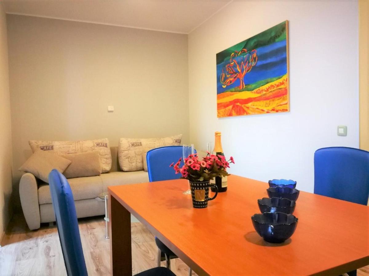 Apartments Bilic With Garden & Swimming Pool - 50M From The Beach Pjescana Uvala Exterior foto